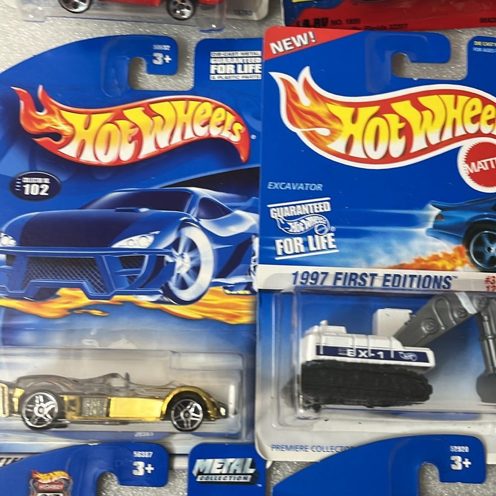 Vintage Hot Wheels - Picture 5 of 8